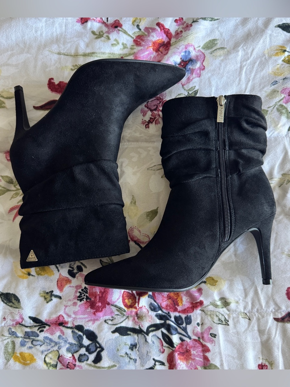 Guess Black Pointed-Toe Stiletto Ankle Boots with Ruched Shaft